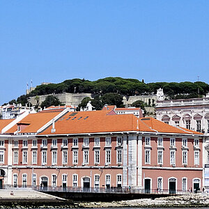 reise trends Portugal Lissabon Die Altstadt - Blick vom Fluss Foto: Rüdiger Berger