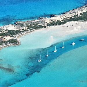 reise trends Bahamas Exuma Bay aus der Luft Foto: Rüdiger Berger