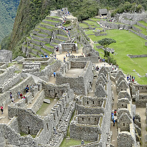 reise-trends Südamerika Peru Machu Picchu Auf Terrassen angelegte Gebäude. Foto: Rüdiger Berger