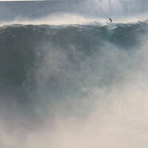 reise trends Portugal Nazare Surfer Big Wave Foto: Copy Right Surfer Museum Nazare