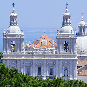 reise trends Portugal Lissabon Blick auf das Kloste Sao Vicente Foto: Rüdiger Berger