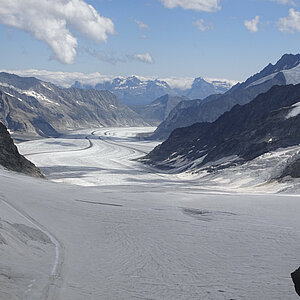 reise trends Schweiz Berner Oberland Jungfrauchjoch Blick in Richtung Norden Foto: Rüdiger Berger