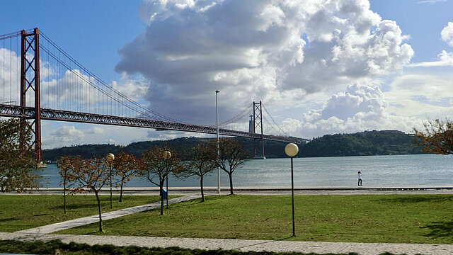 reise trends Portugal Lissabon Brücke des 25. April Foto: Rüdiger Berger