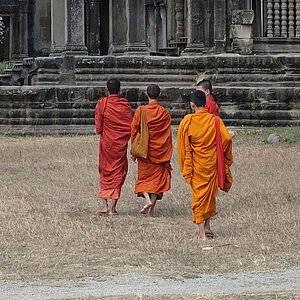 Mönche in Tempelanlage Angkor Wat in Kambodscha. Foto: Rüdiger Berger